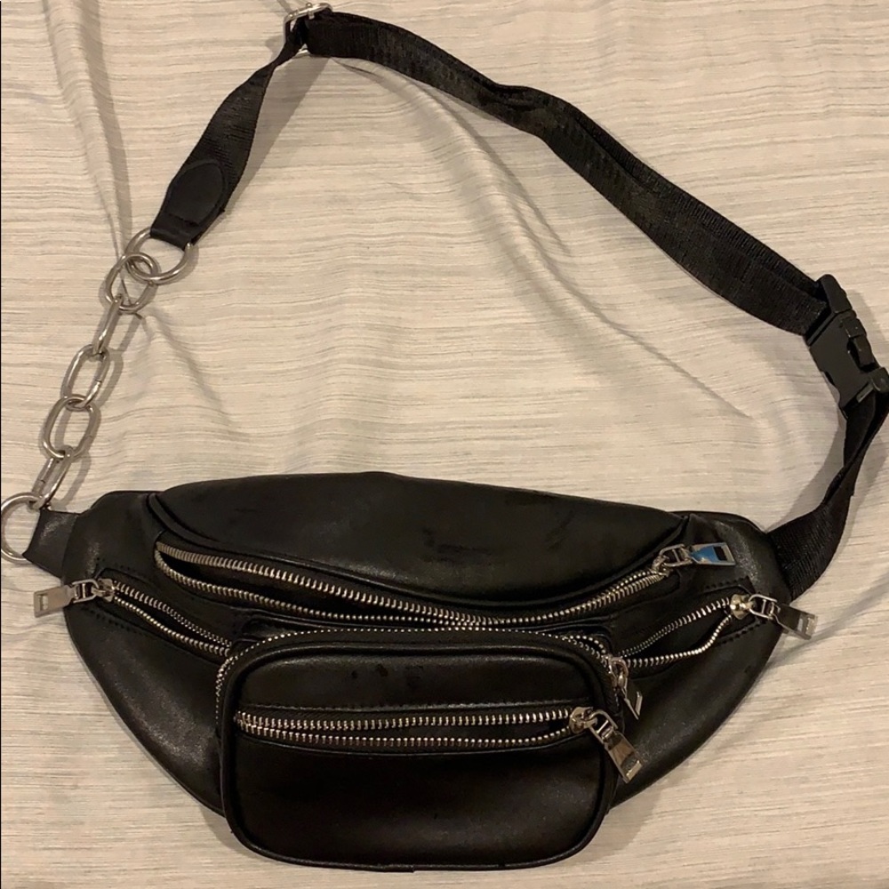 Princess Polly Tin Run Alley Belt Bag